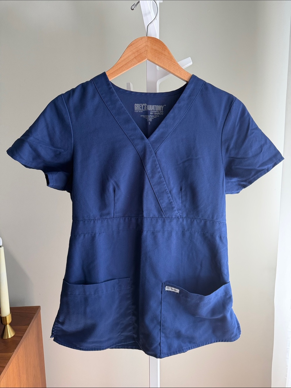 Grey's Anatomy Navy V-Neck Scrub Top Small